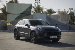 2022 Porsche Macan